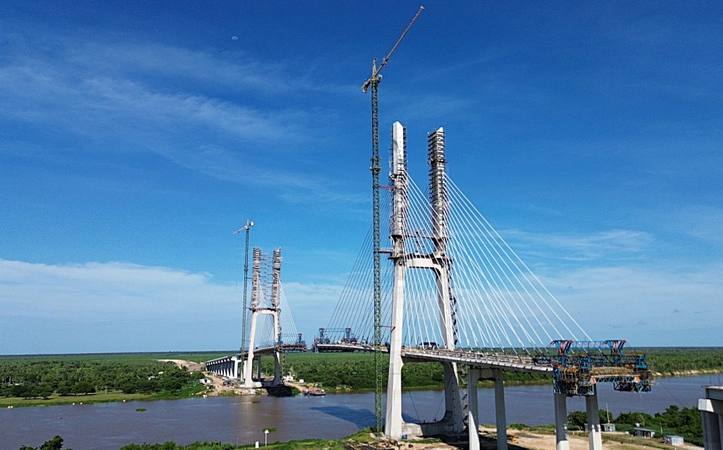 Ponte Bioceânica avança para etapa final até maio de 2026