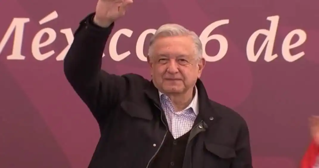 nxnoticias.com-asegura-amlo-que-la-persona-que-lo-va-a-sustituir-en-la-presidencia-es-igual-que-el-puro-corazon