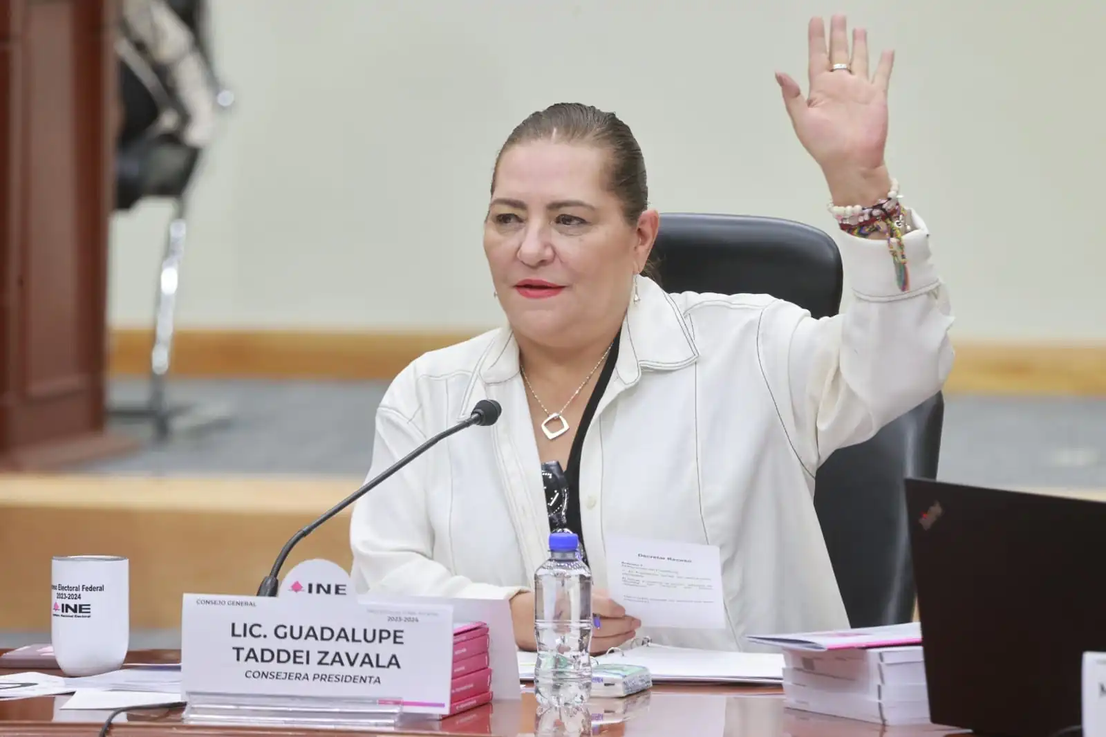 nxnoticias.com-avala-ine-candidaturas-presidenciales-de-claudia-xochitl-y-maynez-niegan-registro-a-verastegui