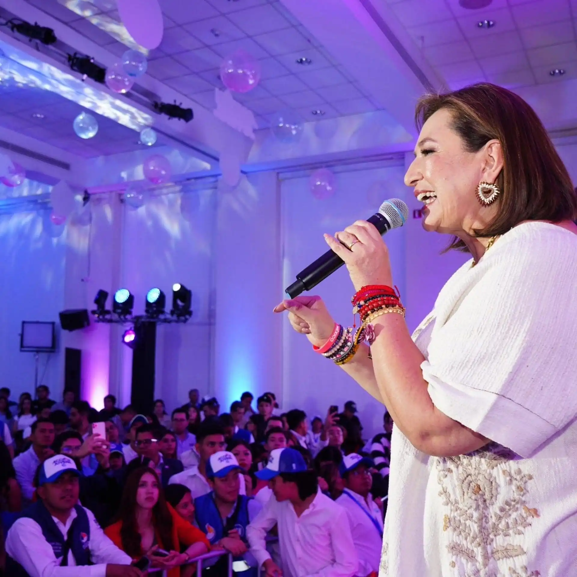nxnoticias.com-pide-xochitl-a-amlo-dejar-de-victimizarse