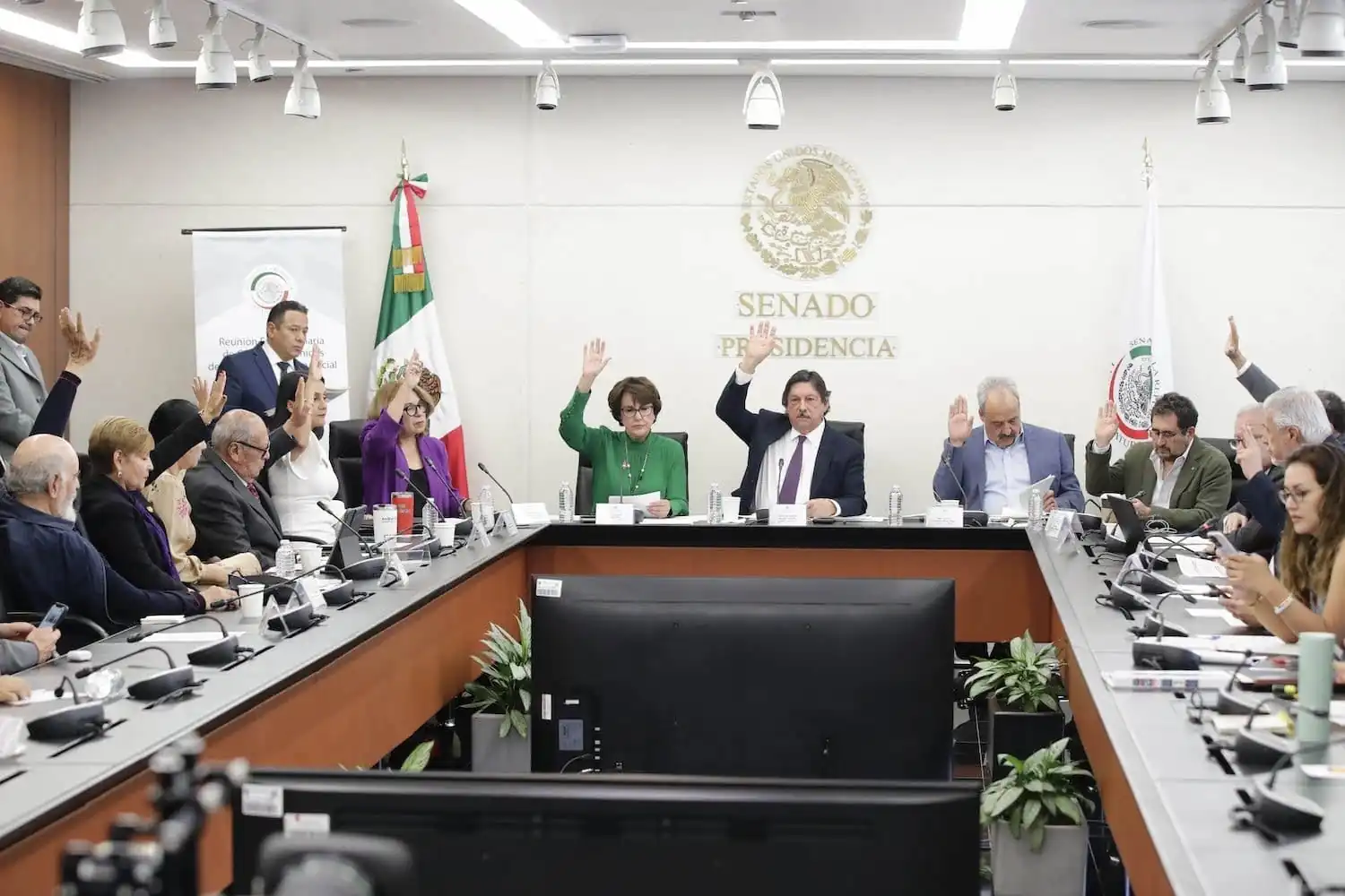 nxnoticias.com-avanza-permiso-de-paternidad-de-20-dias-en-comisiones-del-senado