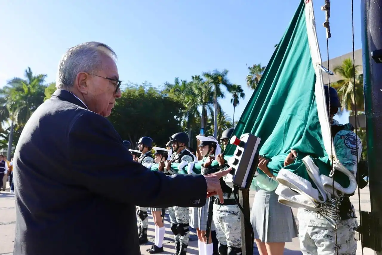nxnoticias.com-informa-gobernador-de-sinaloa-que-mas-de-900-efectivos-federales-y-estatales-buscan-a-familias-levantadas