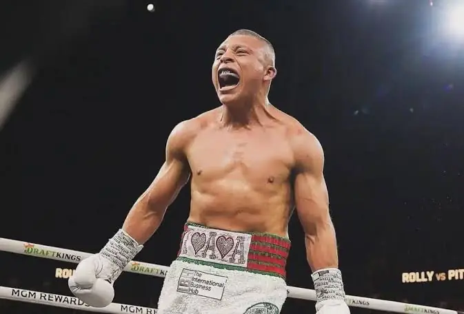 nxnoticias.com-muerde-el-pitbull-romero-en-las-vegas-y-es-campeon-del-mundo