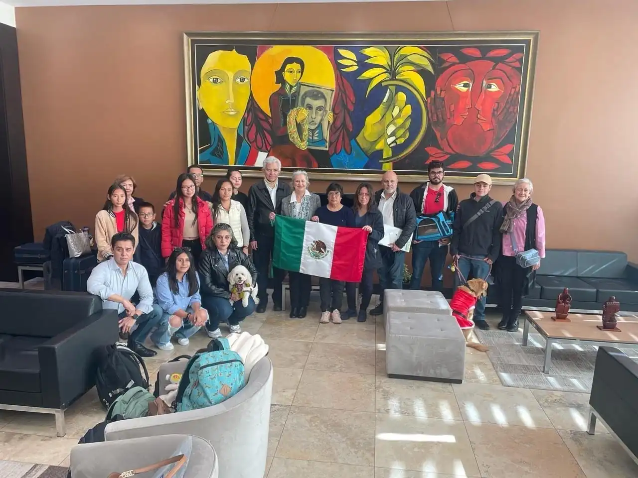 nxnoticias.com-regresa-a-mexico-personal-de-la-embajada-en-ecuador