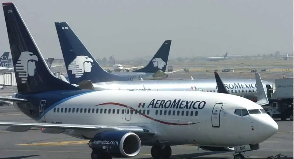 nxnoticias.com-avion-que-iba-de-tijuana-a-la-cdmx-aterriza-de-emergencia-en-hermosillo