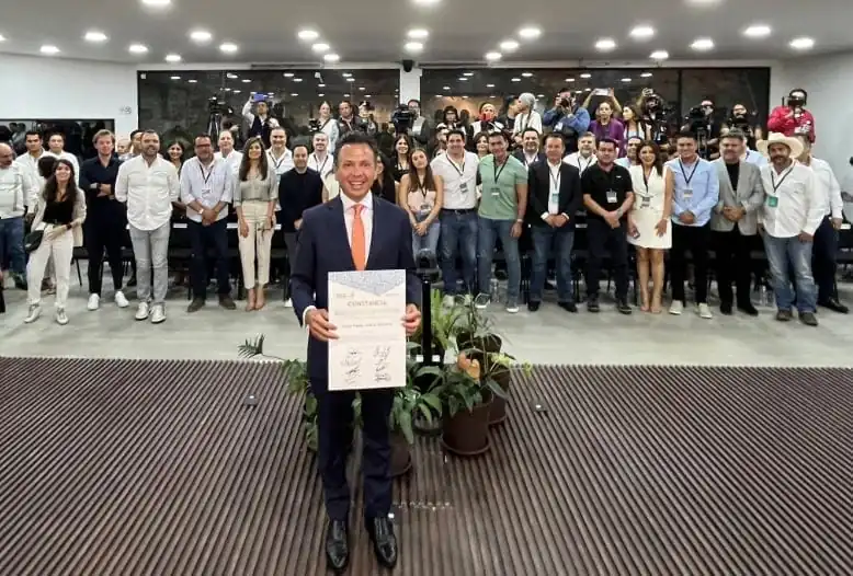 nxnoticias.com-lemus-asegura-que-gobernara-para-todos-los-habitantes-de-jalisco-al-recibir-su-constancia-como-gobernador-electo