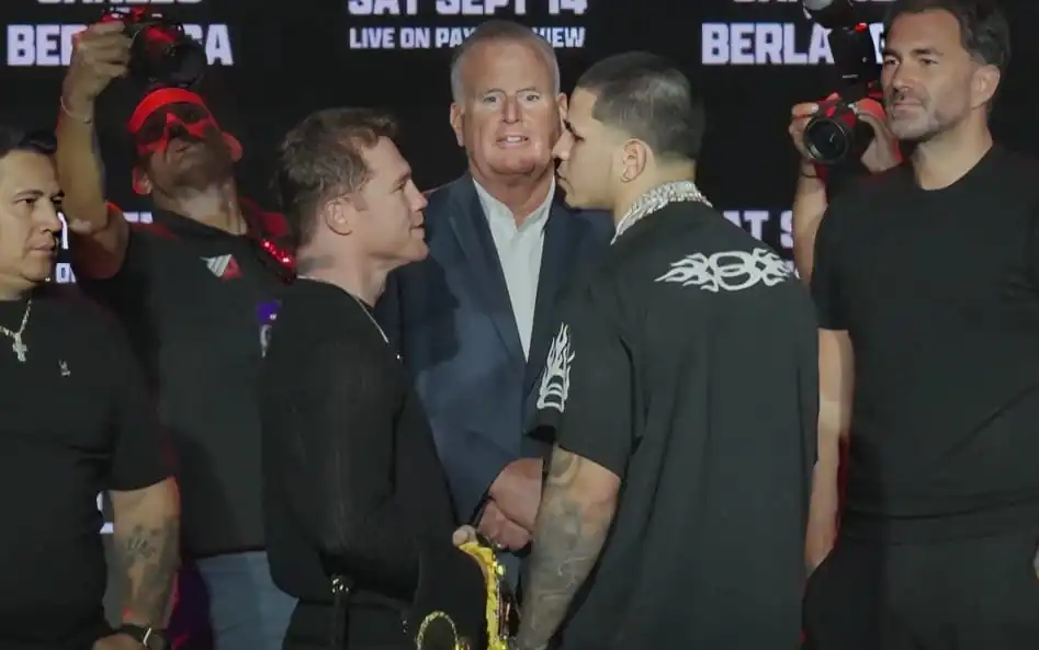 nxnoticias.com-canelo-alvarez-defiende-sus-titulos-contra-edgar-berlanga
