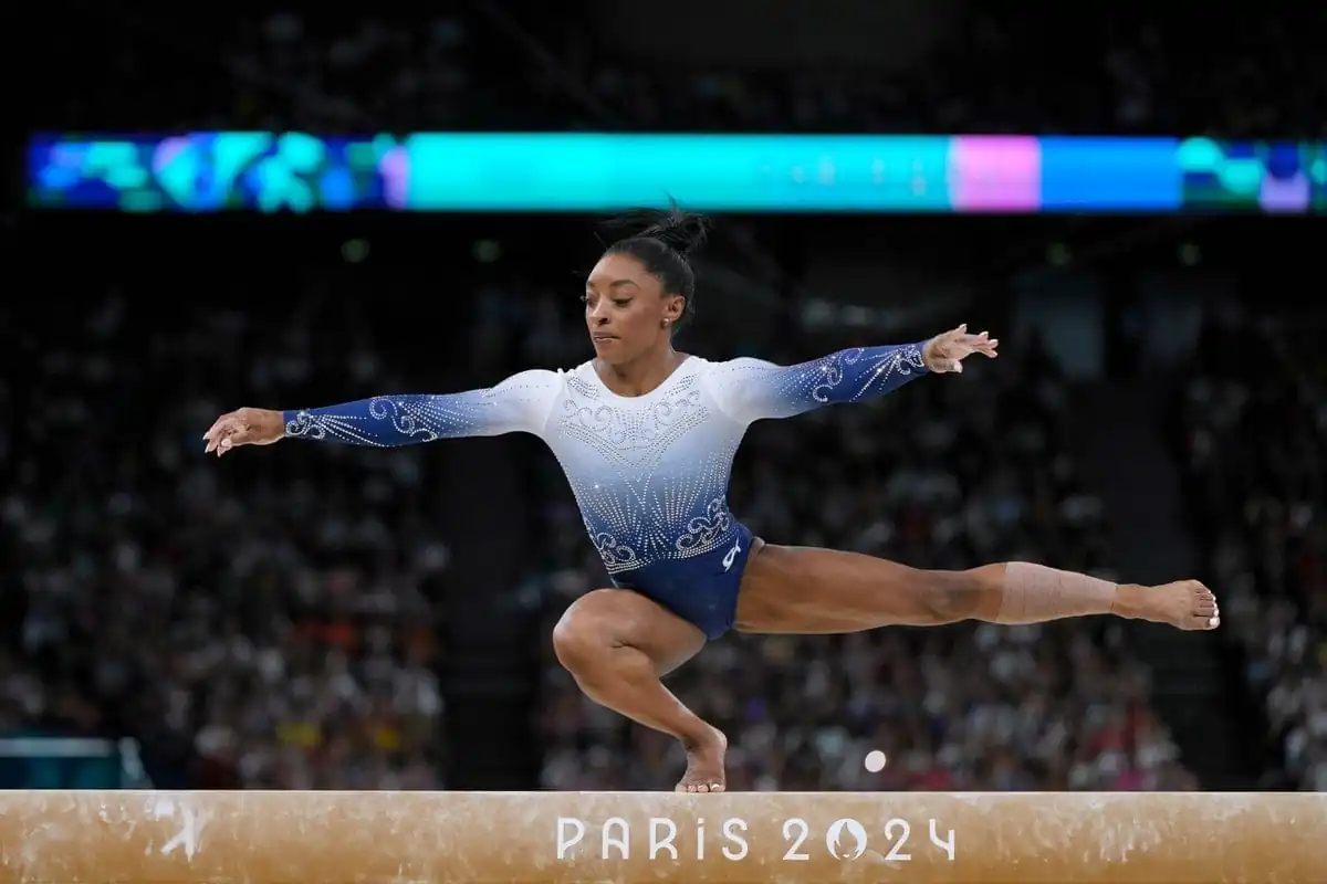 nxnoticias.com-la-reina-biles-se-despide-de-paris-con-tres-oros