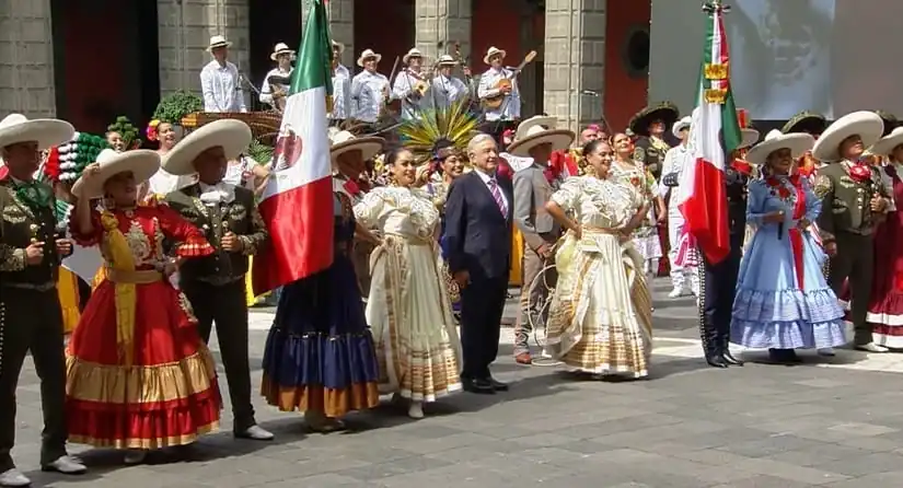 nxnoticias.com-migrantes-han-enviado-31-4-mil-mdd-en-remesas-en-2024-amlo