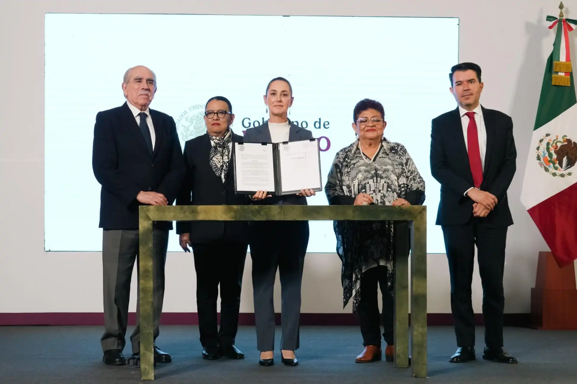 nxnoticias.com-claudia-sheinbaum-dedica-su-primer-conferencia-mananera-a-recordar-la-masacre-del-68