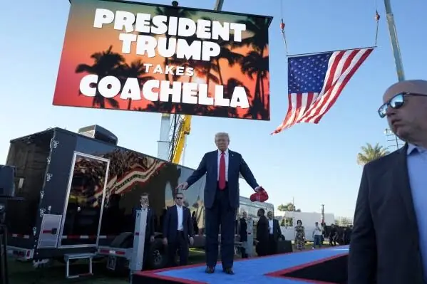 nxnoticias.com-detienen-a-hombre-con-armas-de-fuego-cerca-de-un-mitin-de-trump