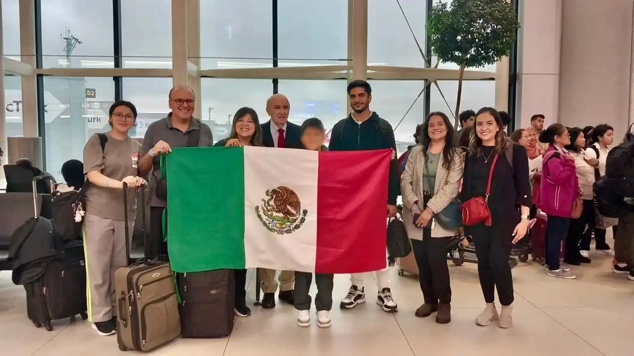 nxnoticias.com-salen-seis-mexicanos-mas-de-libano-con-el-apoyo-de-canada