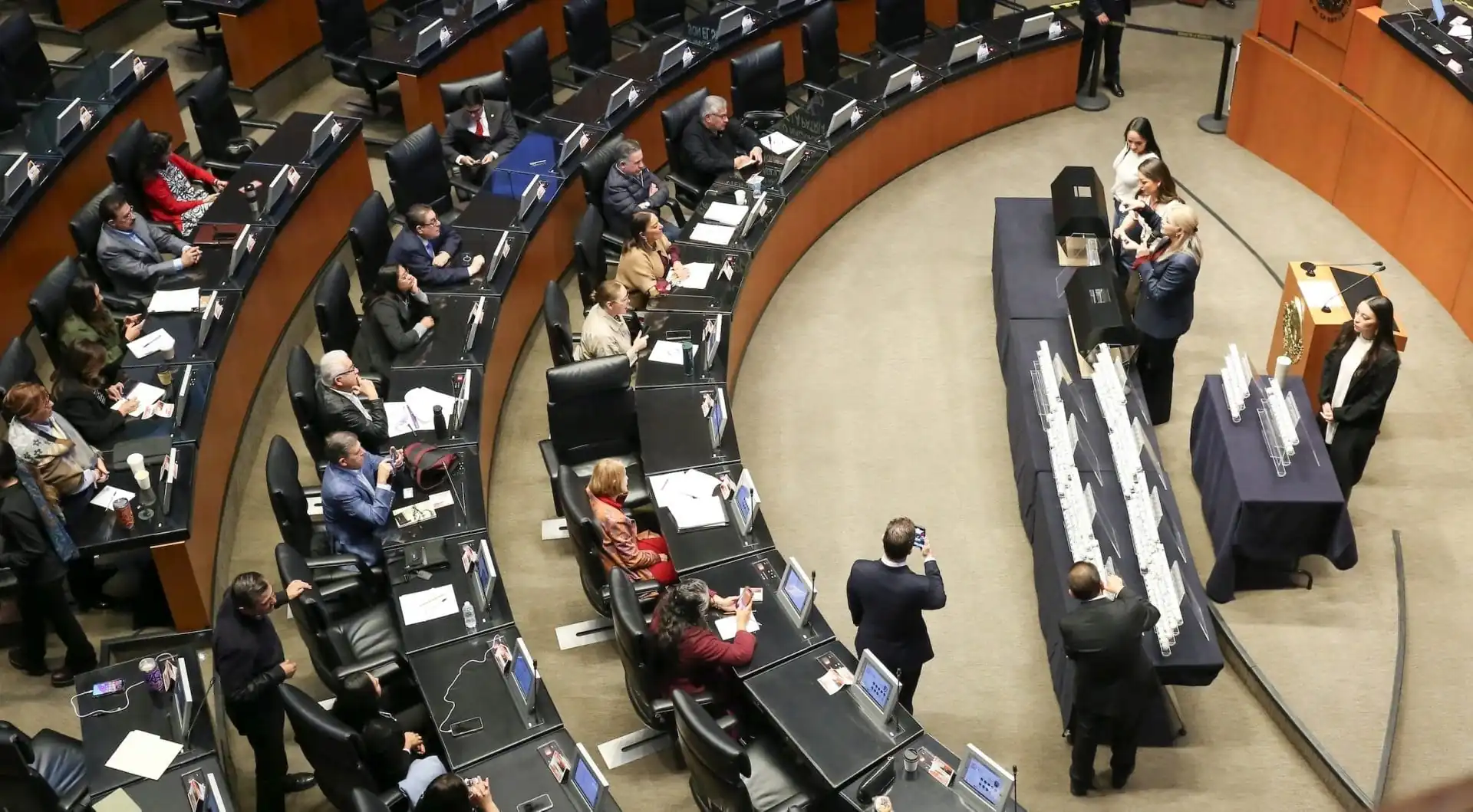 nxnoticias.com-senado-elige-por-tombola-plazas-para-eleccion-de-jueces-y-magistrados-en-2025