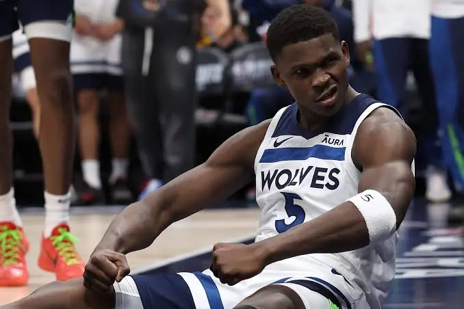 nxnoticias.com-anthony-edwards-sancionado-75-mil-dolares-por-criticar-a-los-arbitros-de-la-nba