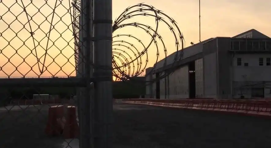 nxnoticias.com-eu-pone-la-mira-en-guantanamo-para-confinar-a-migrantes