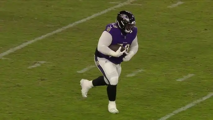 nxnoticias.com-michael-pierce-de-los-ravens-y-su-gran-atrapada-que-sacude-la-nfl