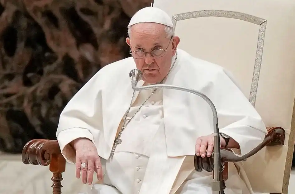nxnoticias.com-cambian-tratamiento-al-papa-francisco-por-cuadro-clinico-complejo