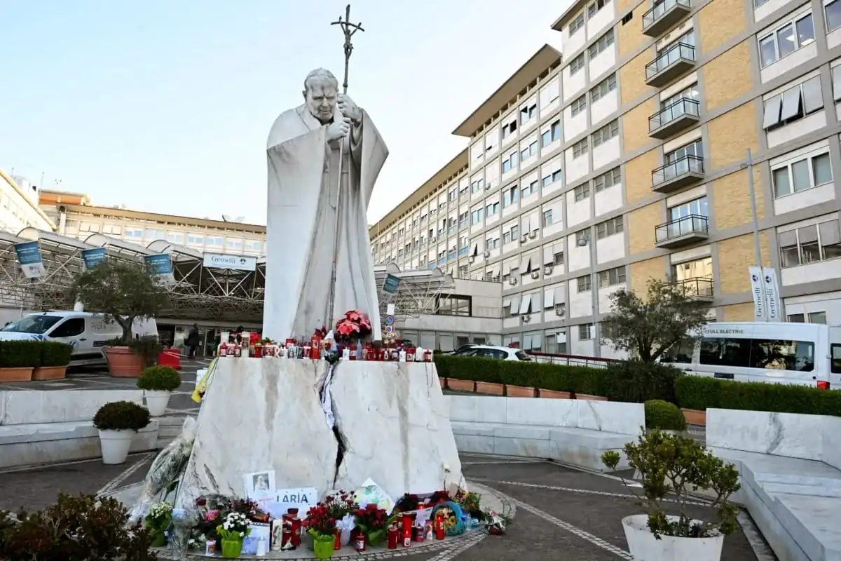 nxnoticias.com-leve-mejoria-del-papa-francisco-reporta-hospital-gemelli-de-roma