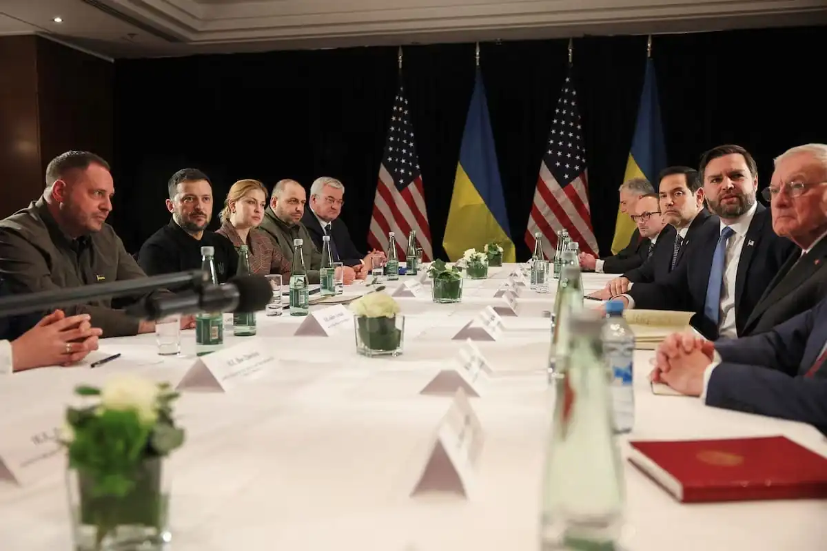 nxnoticias.com-reunion-vance-zelensky-buscan-paz-duradera-en-ucrania
