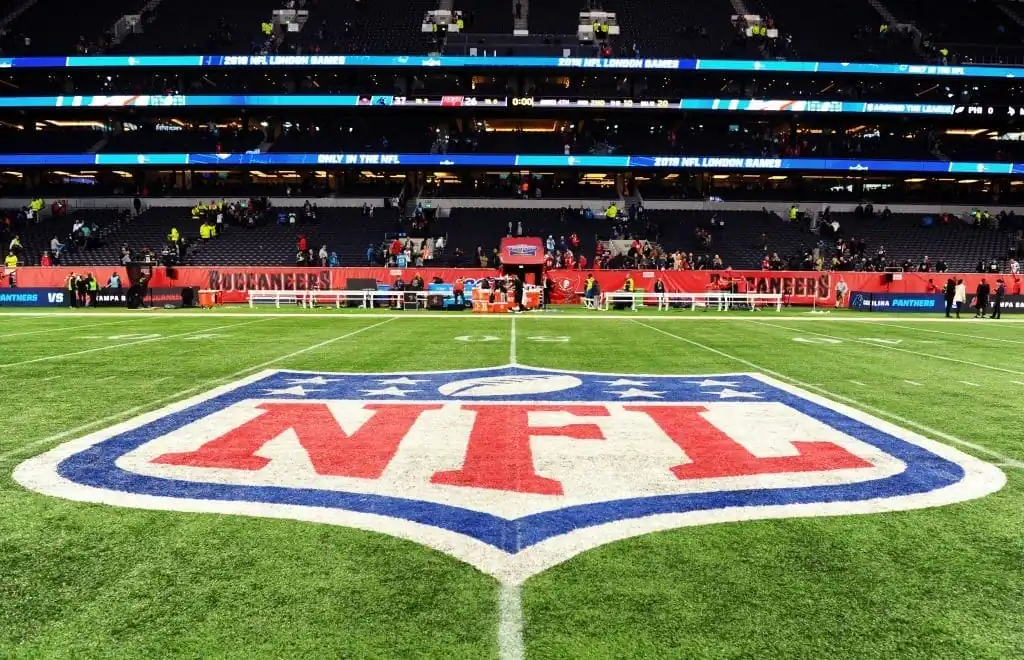 nxnoticias.com-un-super-bowl-con-mensaje-choose-love-en-zona-de-anotacion