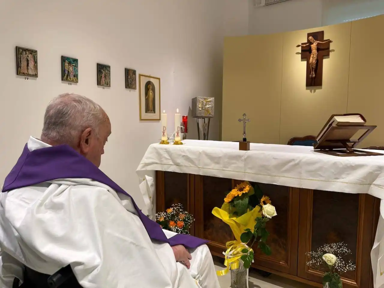 nxnoticias.com-difunden-primera-foto-del-papa-desde-su-hospitalizacion