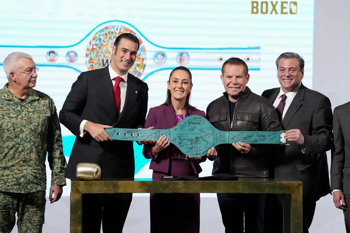 nxnoticias.com-julio-cesar-chavez-presenta-la-clase-nacional-de-boxeo-junto-a-presidenta-sheinbaum