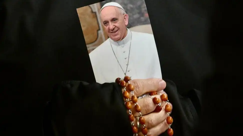 nxnoticias.com-leve-mejoria-del-papa-su-pronostico-continua-reservado