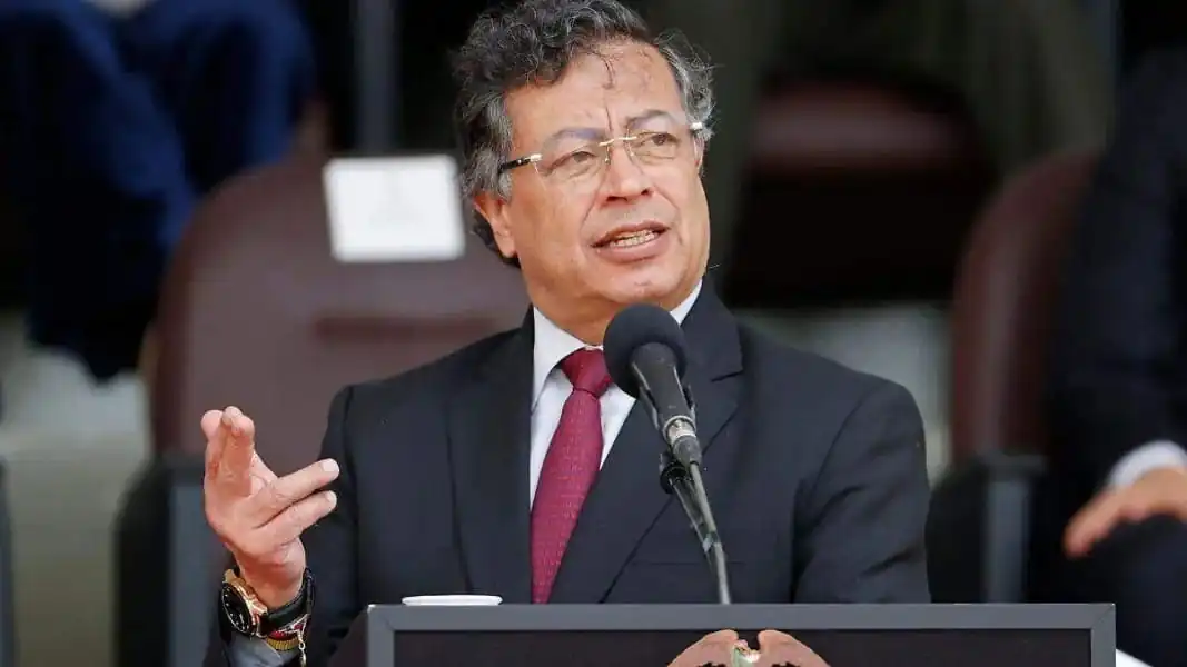 nxnoticias.com-petro-pide-legalizar-la-mariguana-en-colombia-prohibirla-fomenta-violencia