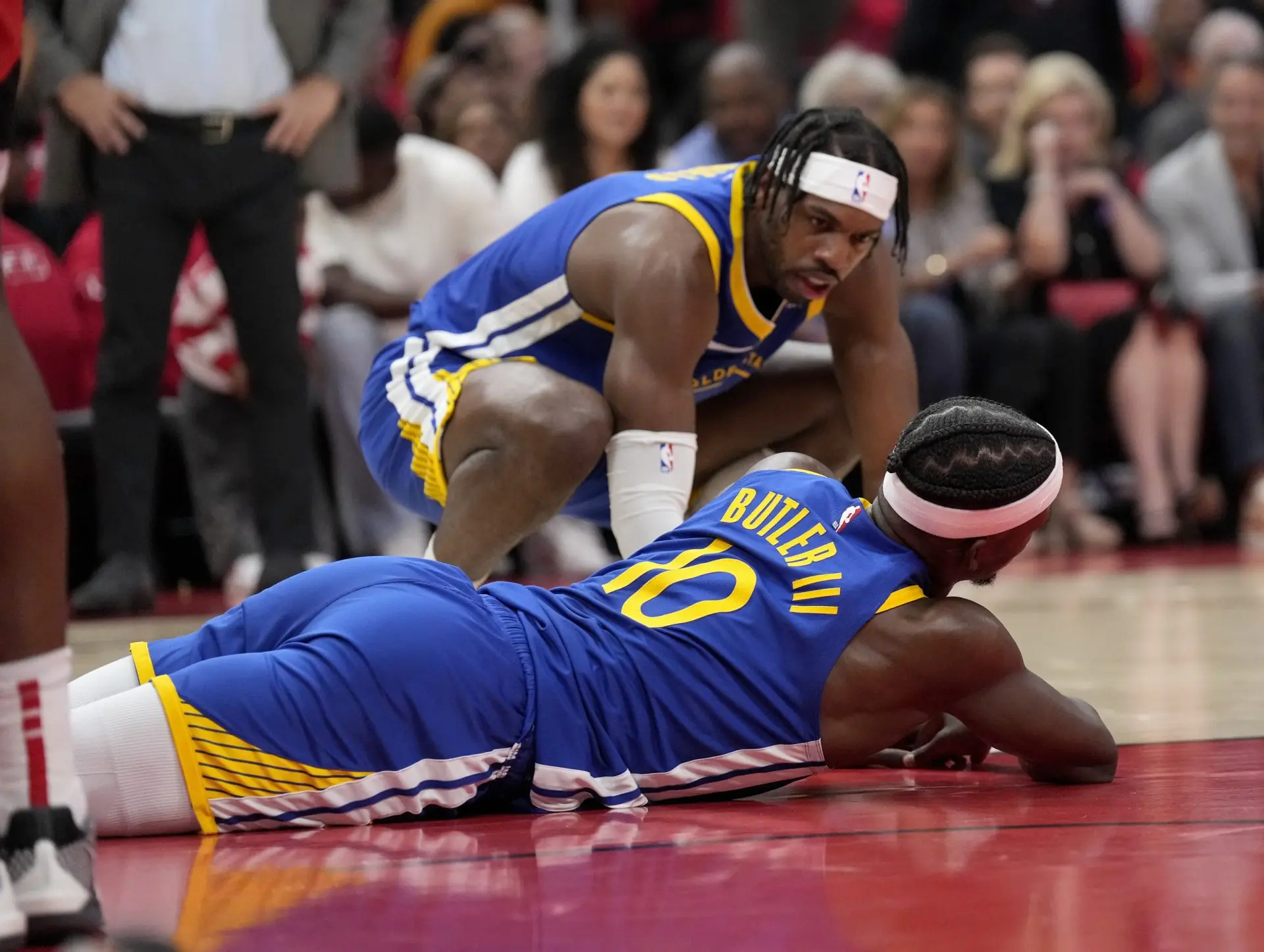 nxnoticias.com-jimmy-butler-sufre-una-contusion-pelvica-en-el-partido-contra-los-rockets