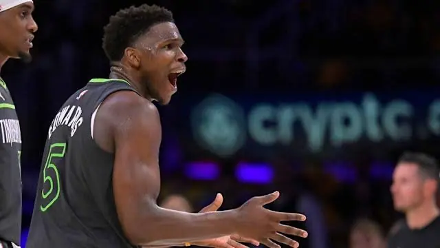 nxnoticias.com-nba-sanciona-a-anthony-edwards-con-50-mil-dolares-por-conducta-inapropiada-con-un-fan