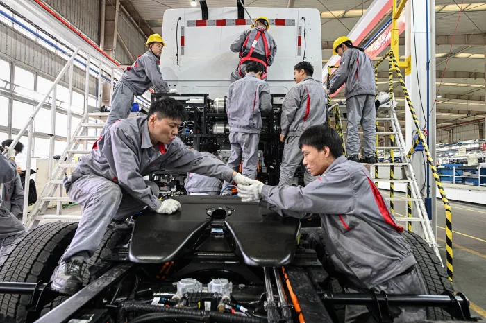 La economía de China desacelera en 2026.