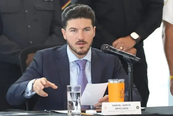 Samuel García en suspensión provisional.