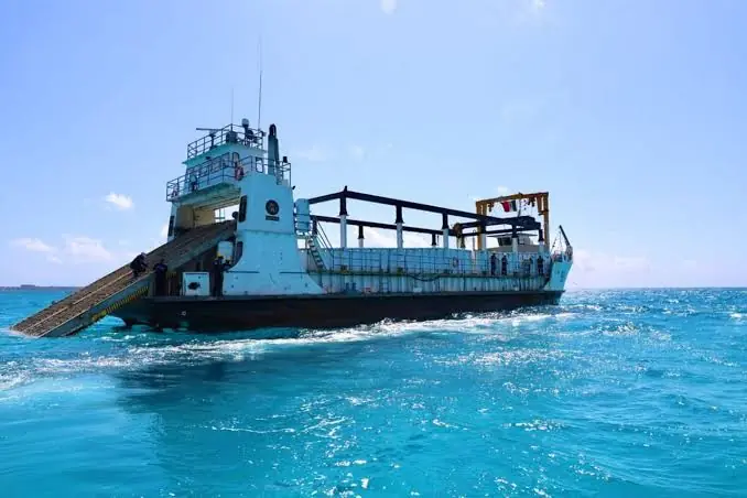 Sargacero de la Marina.