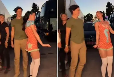 Justin Trudeau bailando en el video Watch It Burn de Katy Perry.