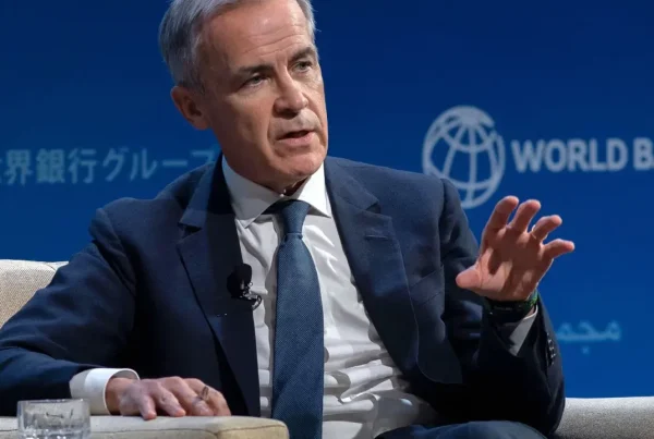 Canadá rompe negociaciones con EU sobre aranceles.
