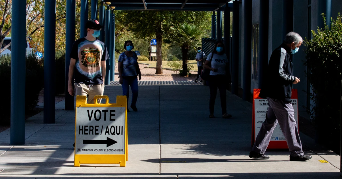 Revelan hackeo electoral en Arizona.