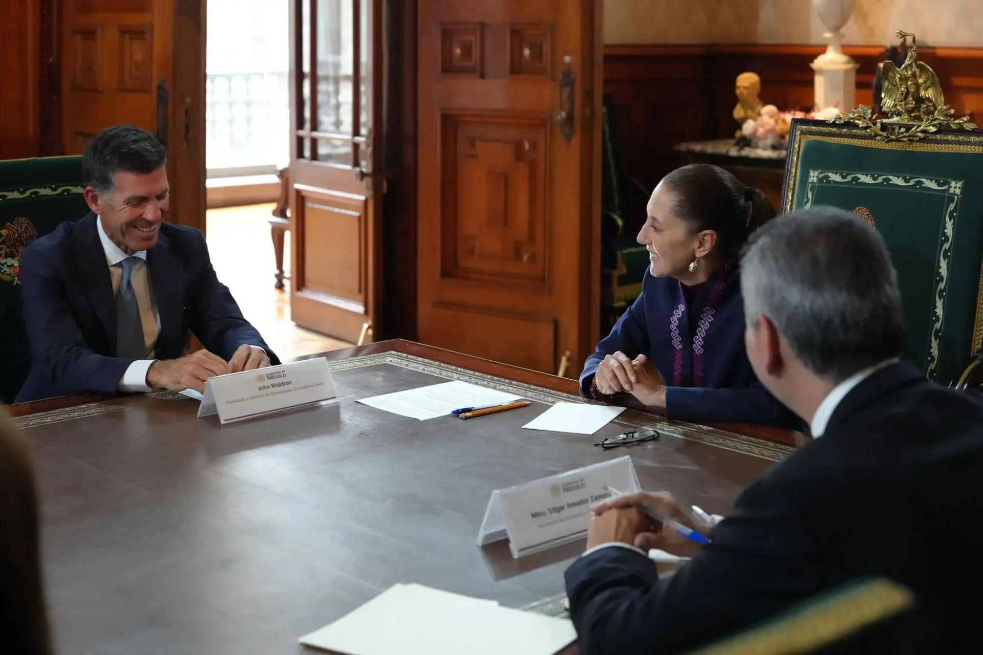 Sheinbaum se reúne con Goldman Sachs
