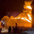 Apagón por ataque a planta en Zawiya.