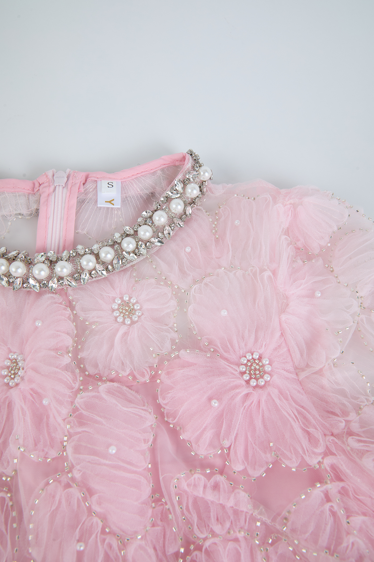 Pearl Stitched Evening Dress With High Waist And Long Silhouette - Image 8