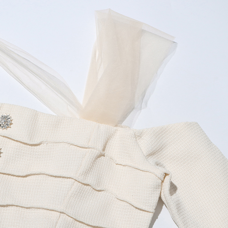 French Elegant Autumn Oblique Shoulder Tops Mesh Skirt Two Piece Set - Image 3