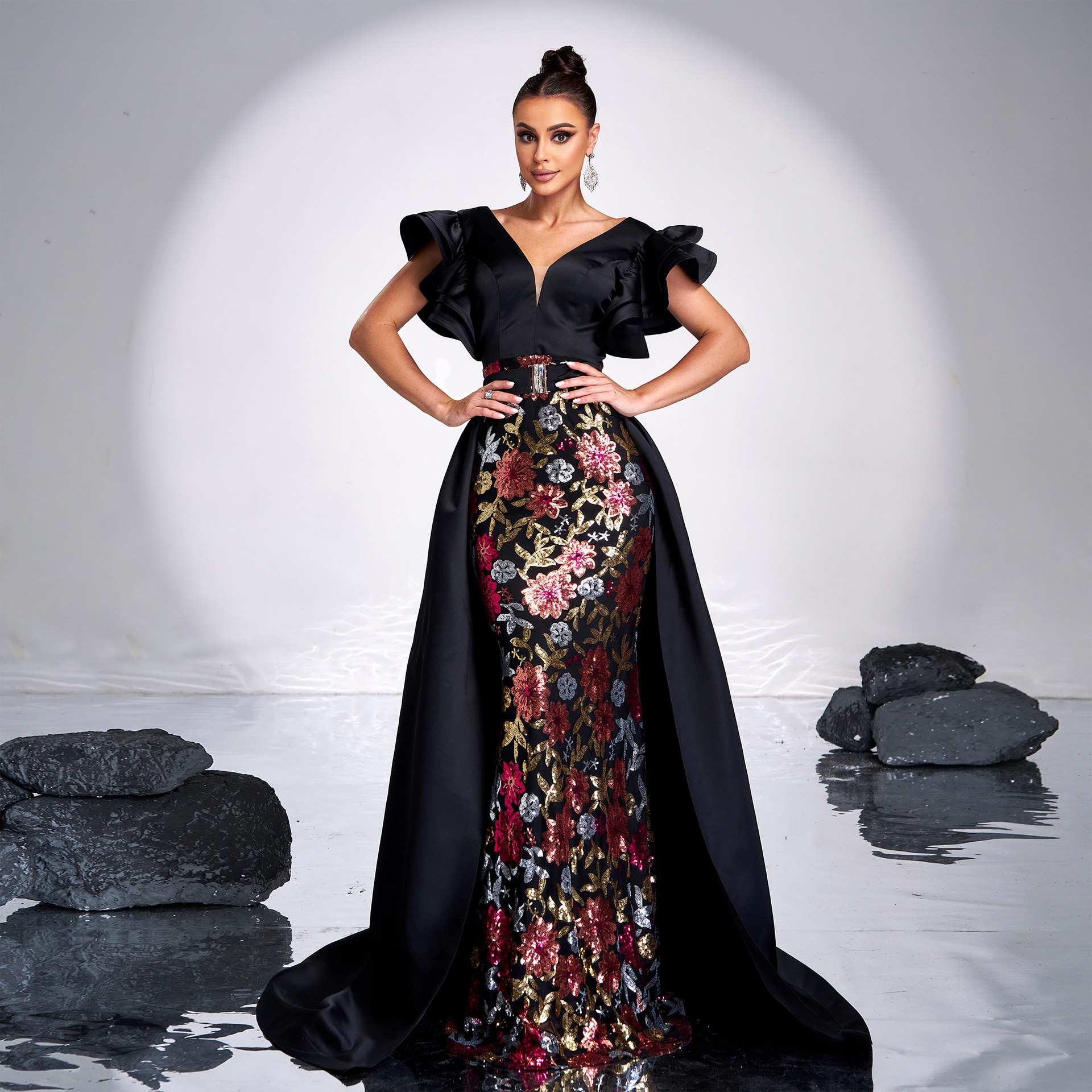 Advanced Sleeveless V Neck Slim Fit Sheath Sequined Cocktail Fishtail Evening Dress