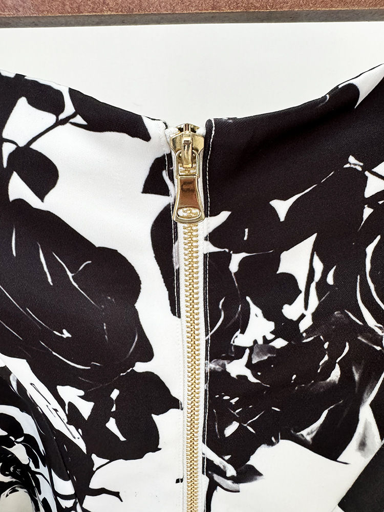Star Tulip Waistline Rose Metal Buckle Printed Short Skirt - Image 8