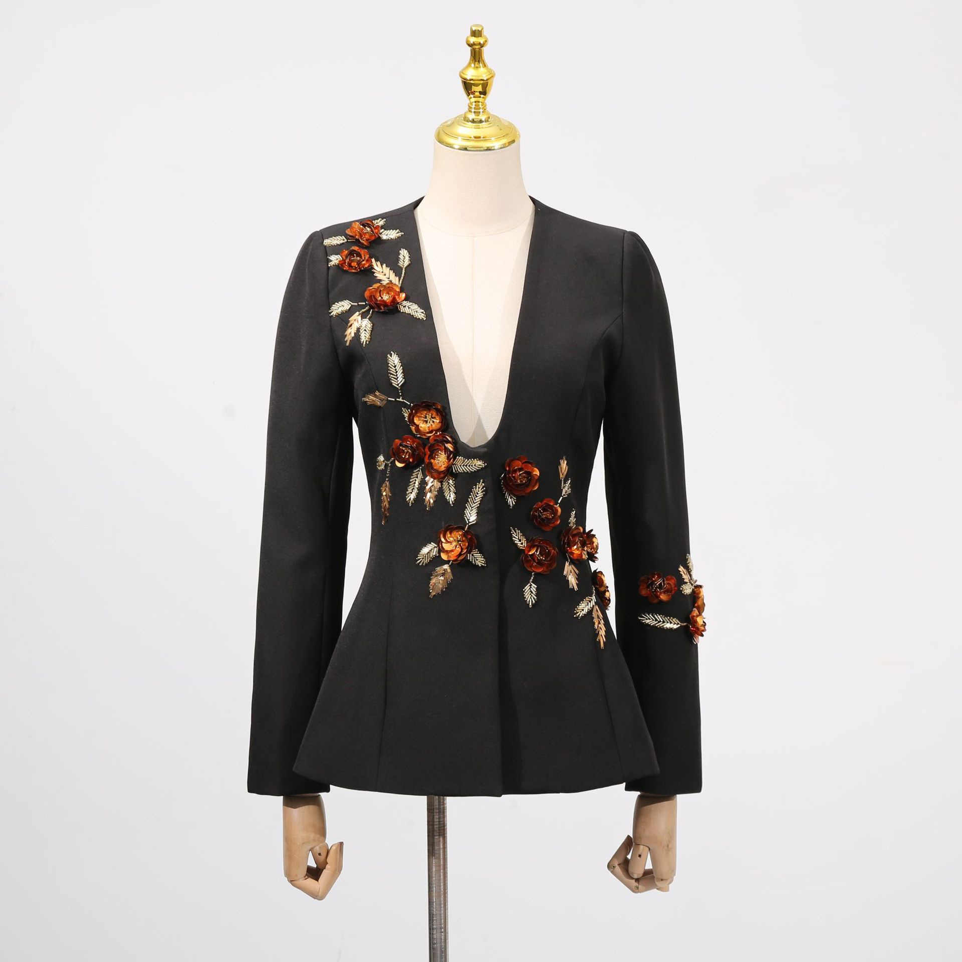 Elegant Heavy Floral Stitching Design Long Sleeve Blazer - Image 2