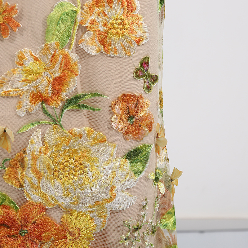 Embroidery Three Dimensional Floral Slim Fit Figure Flattering Maxi Dress - Image 4