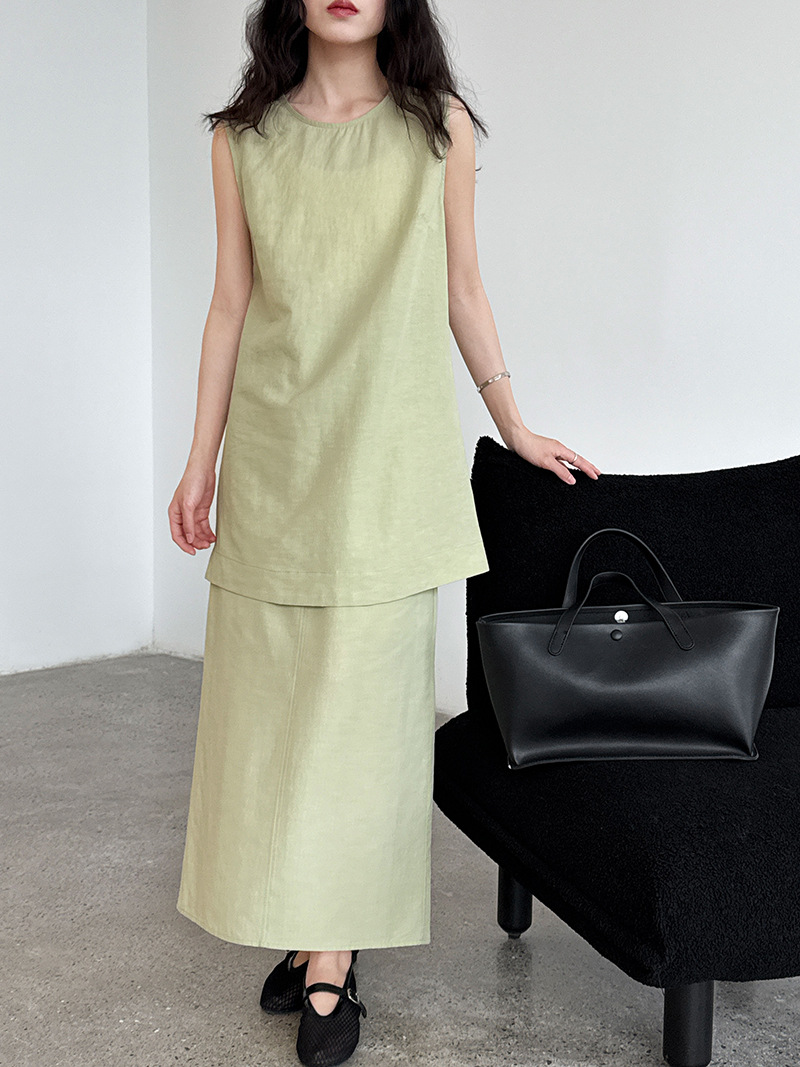 High Grade Cinched Sleeveless Top with High Waist Skirt Two Piece Sets - Image 8