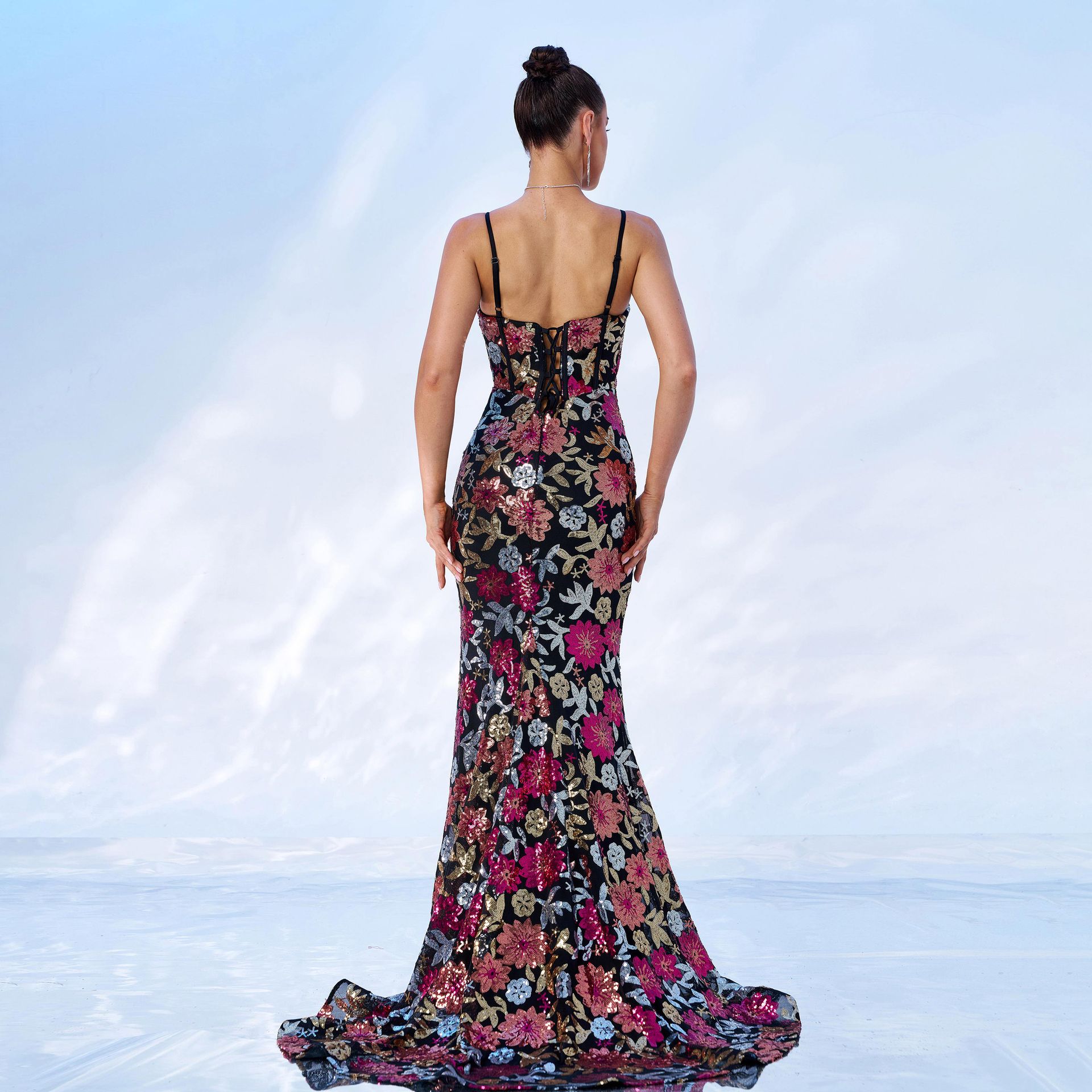 V Neck Brace Slim Fit Sheath Sequined Cocktail Split Evening Dress - Image 4