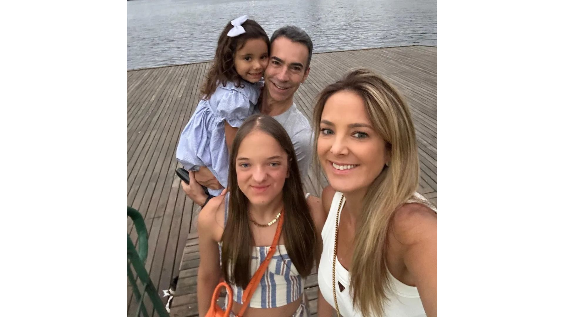 Ticiane Pinheiro e fam&iacute;lia