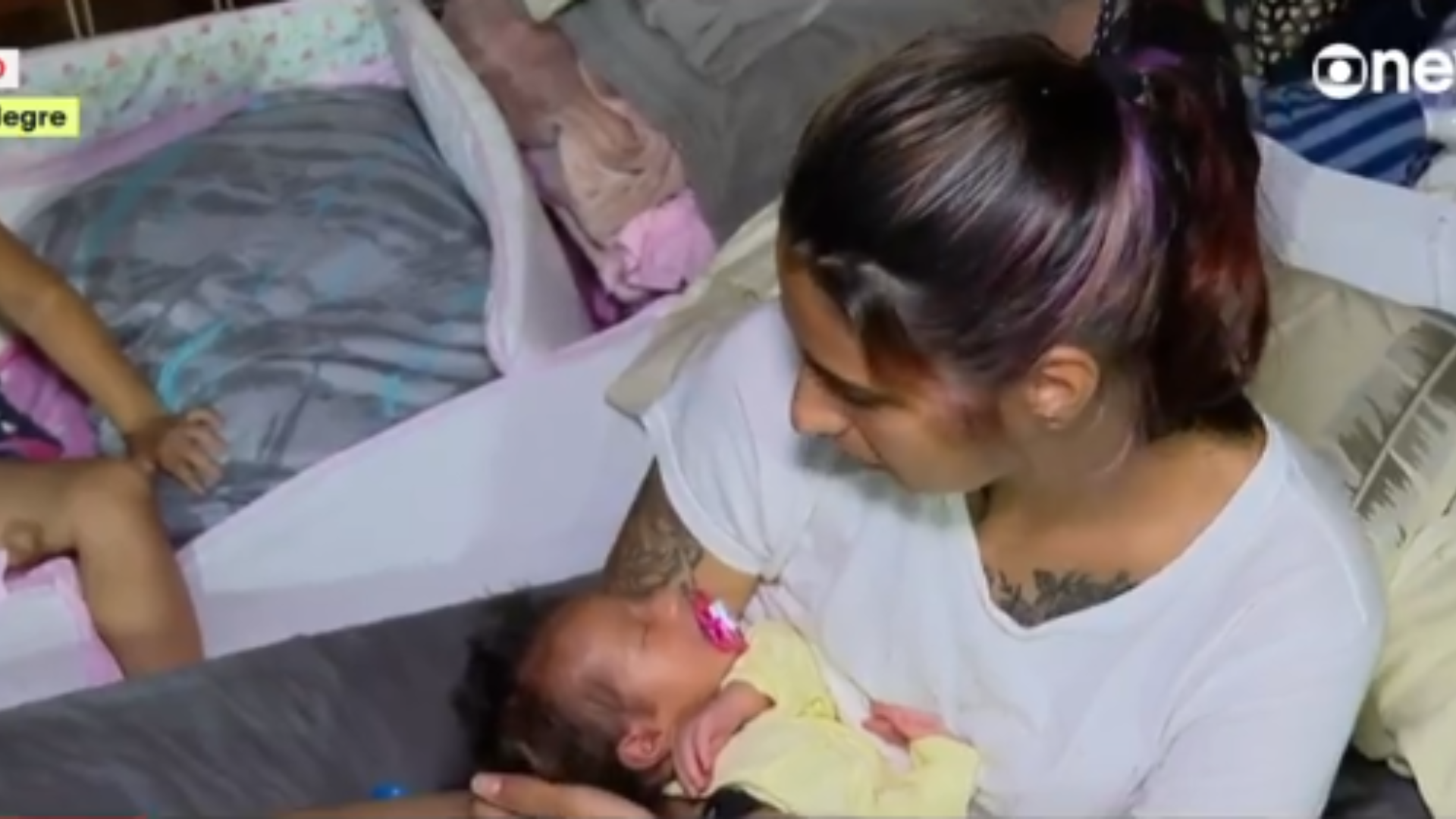 Bebê é salva pelo pai