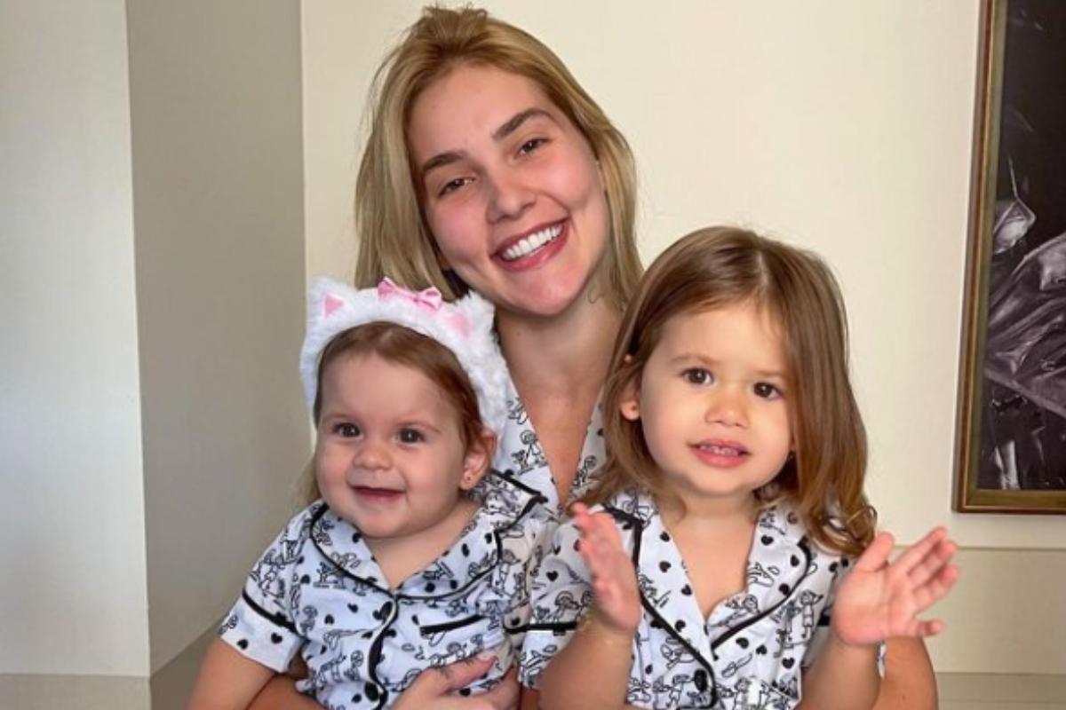 Virginia e as filhas, Maria Alice e Maria Flor