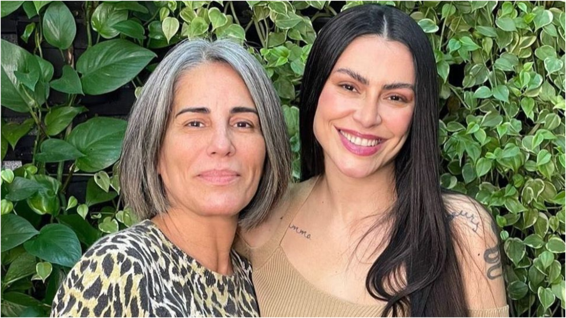 Gl&oacute;ria Pires e Cleo Pires